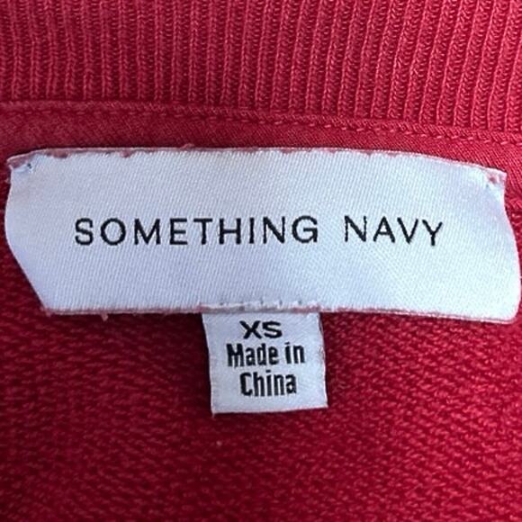Something Navy Women's Red Crew Neck Long Sleeve Pullover Sweater Top Size XS - Picture 3 of 4